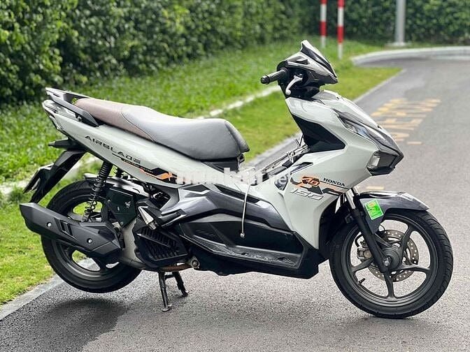 AirBlade 150 ABS 2022 Xám xi măng BSTP 9Chủ