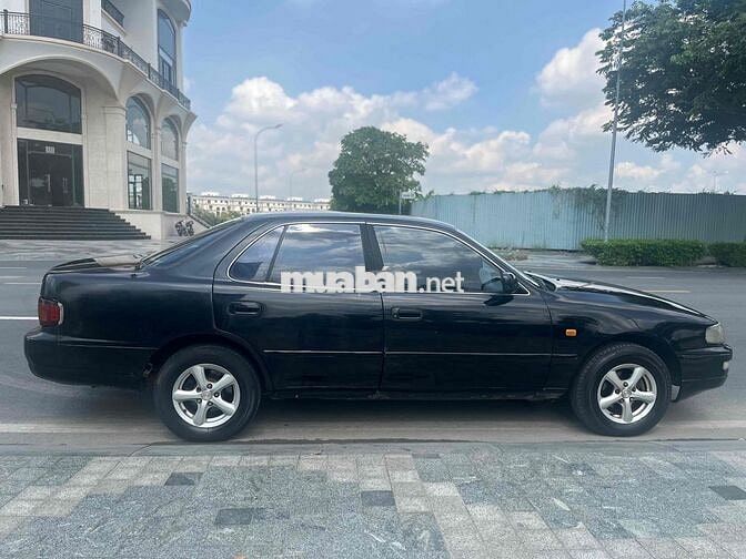 Toyota Camry 1993 Số sàn Đen 5 chỗ