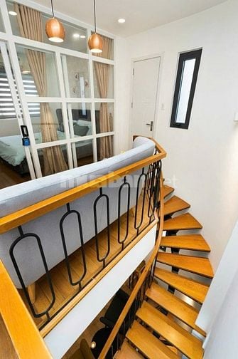 Bán Tòa Homestay Sài Gòn Q1, 4 Tầng Mới Đẹp, HĐT 35 triệu/tháng