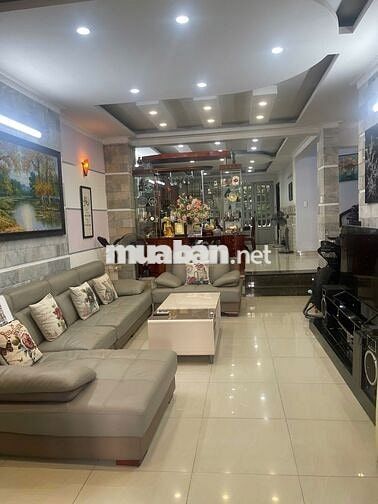 Biệt thư trung tân sát sân bay Tân Sơn Nhất 