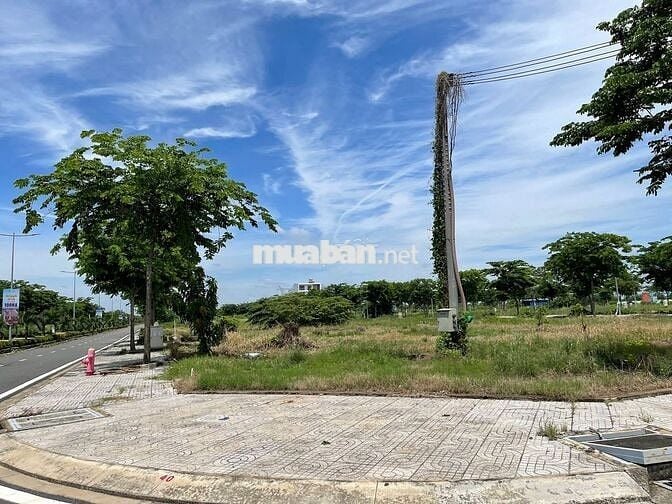 bán đất 90m2 KDC Dragon Pearl giá 2,65 tỷ, NH hỗ trợ vay 60%