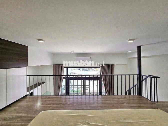 Cho Thuê Căn Hộ Dịch Vụ Ban Công Ngay Luỹ Bán Bích Gần Đầm Sen