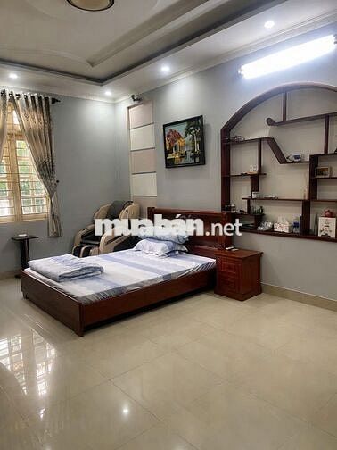 Biệt thư trung tân sát sân bay Tân Sơn Nhất 