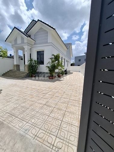 🔥C.Chủ. CỰC MỀM 330M² THỔ CƯ + VILLA MẶT TIỀN Đ.SONG HÀNH QL22.13,9Đ