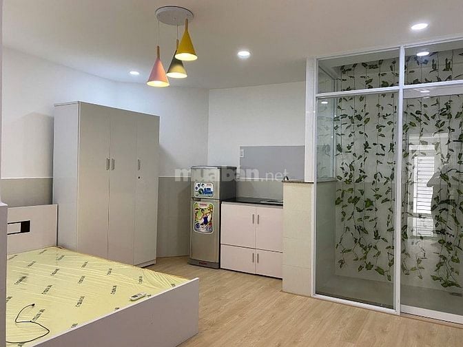 5 tầng, 11P d.vụ,thuê khoán 42tr/th khu VIP Trần Đình Xu-Gần LANCASTER