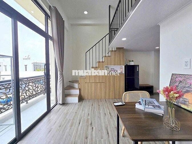 Cho Thuê Căn Hộ Dịch Vụ Ban Công Ngay Luỹ Bán Bích Gần Đầm Sen