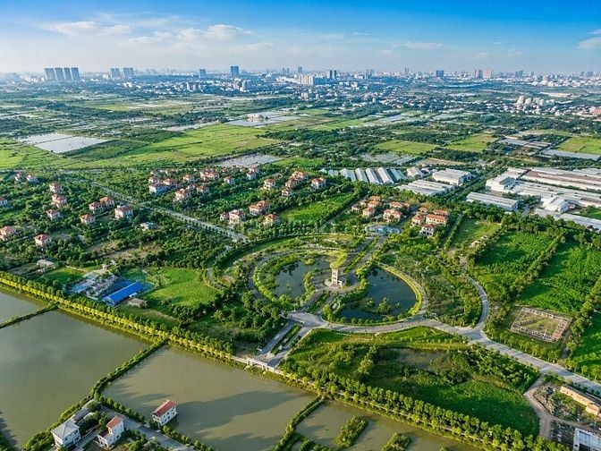 Cần bán gấp biệt thự đơn lập 600m2 mặt tiền 24m The Phoenix Garden 