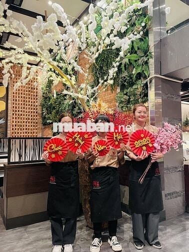 Nhân viên phục vụ (nhà hàng buffet lẩu Nhật)