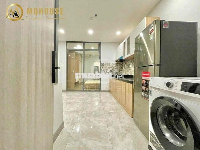 CHDV full nội thất 2pn2wc ban công, cửa sổ máy giặt riêng ngay sân bay