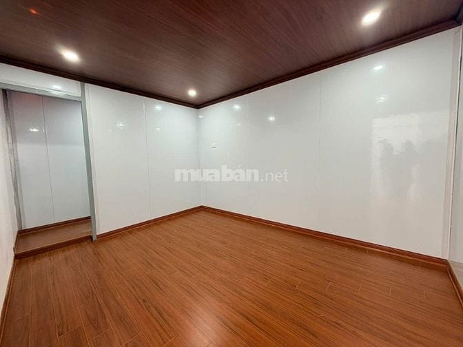 Nhà đẹp ngõ Phan Kế Bính, giá 12.5 tỷ, hơn 42m2x5T, ở luôn, ẢNH THẬT 