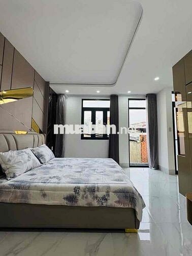 b nhà 2 tầng mới 3 pn  ngay chiến lược gần aeon bình tân