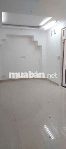 NHÀ 3 LẦU. 8X18. HẺM 10M. PHAN VĂN TRỊ P5 GV