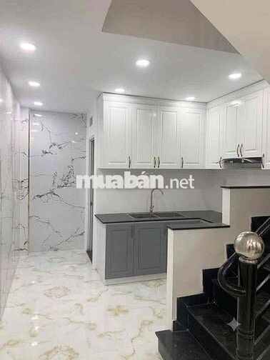 Quận 7 - 4 Tỷ 860 - Nhà  3 Tầng - 4PN - Hẻm Xe Hơi