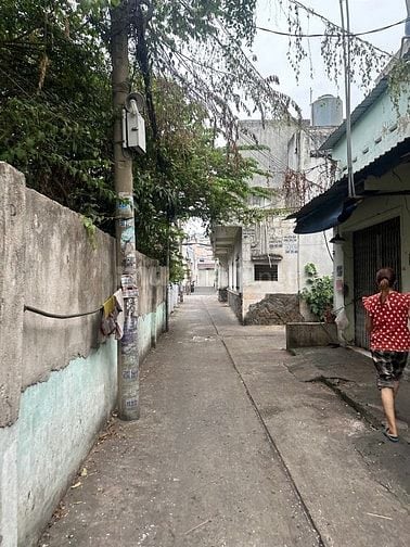 Hot, Bán gấp Nhà 3 Tầng mới đẹp Binh Long, 60m2sd giáp Tân Phú, 2 x tỷ