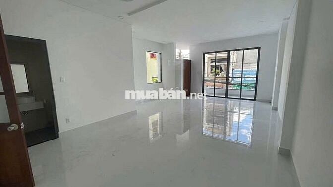 Cần cho thuê nhà Mặt Tiền 15A Nguyễn Thị Minh Khai P.Bến Nghé Quận 1