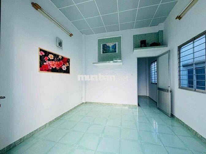 chính chủ cần bán nhà 1247/6/8 Huỳnh Tấn Phát, Q7