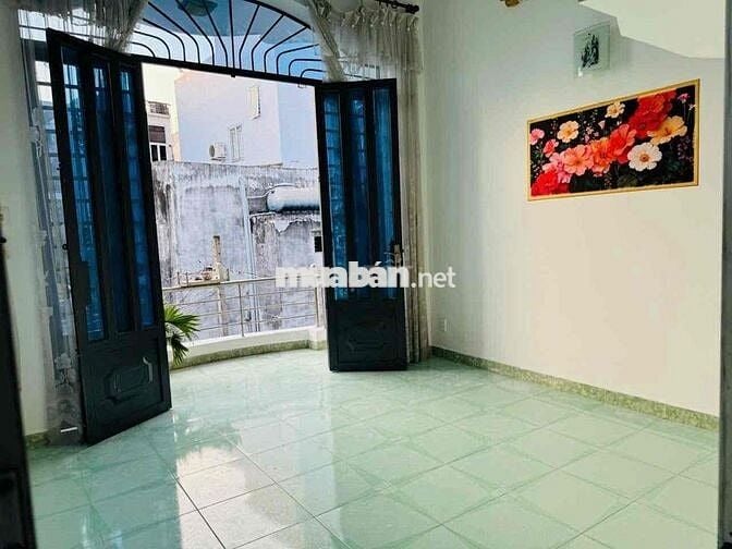 chính chủ cần bán nhà 1247/6/8 Huỳnh Tấn Phát, Q7