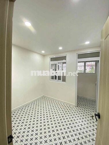 Huỳnh Tấn Phát – 5 Tỷ 990 - Nhà Mặt Tiền 3 Tầng - 33m2 - 3PN - Trung T