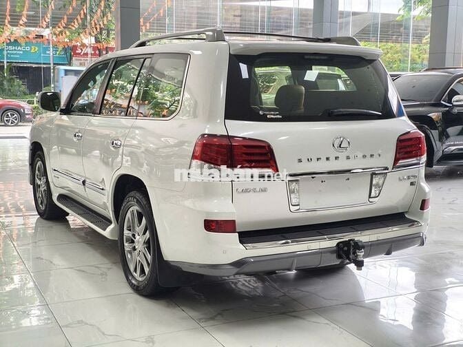 Lexus LX570 SẢN XUẤT 2013 Trắng 180000 km