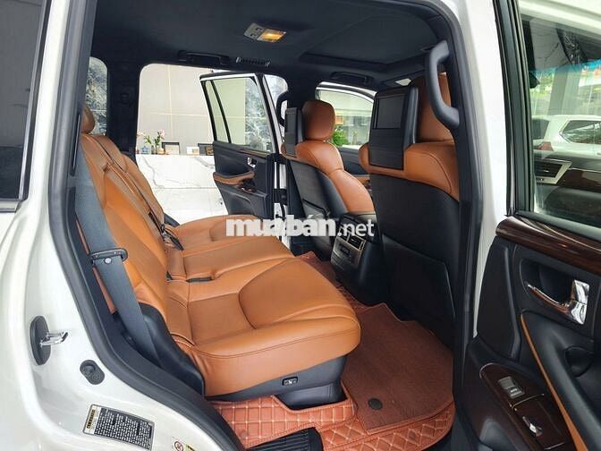 Lexus LX570 SẢN XUẤT 2013 Trắng 180000 km