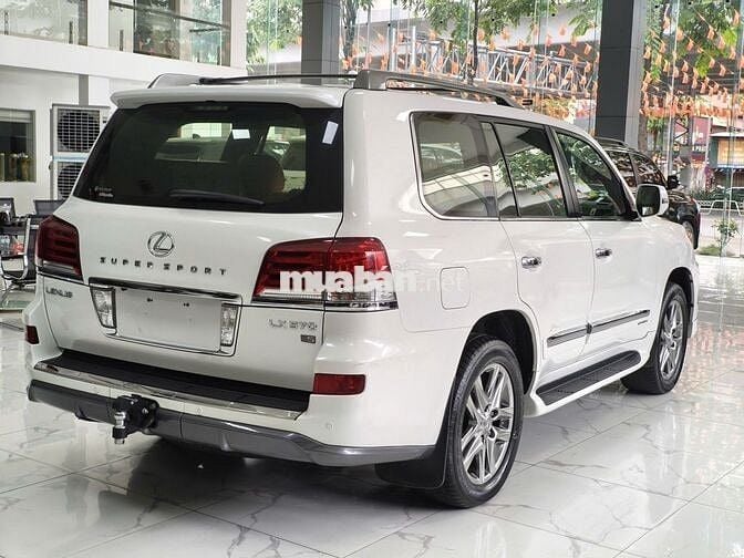 Lexus LX570 SẢN XUẤT 2013 Trắng 180000 km