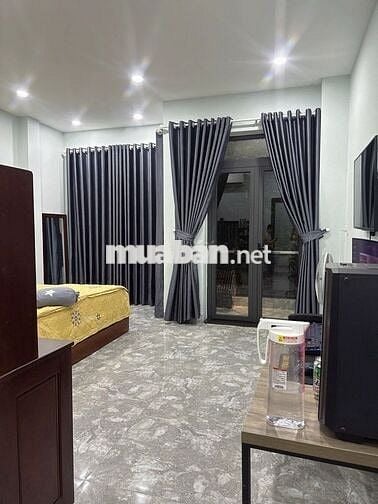 HIẾM.NHÀ 3 TẦNG 110M2 VỊ TRÍ CỰC ĐỈNH NGAY TTHC DĨ AN.VỊ TRÍ CỰC ĐỈNH