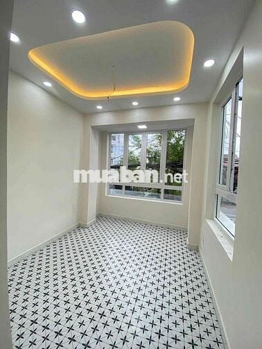 Huỳnh Tấn Phát – 5 Tỷ 990 - Nhà Mặt Tiền 3 Tầng - 33m2 - 3PN - Trung T