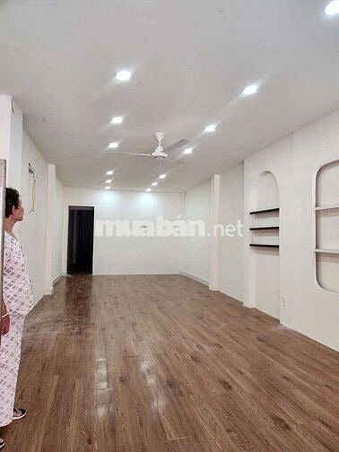 Cho Thuê Nhà Đường Bình Giã, Tân Bình ( 4x23m - Nhà Rộng Đẹp )