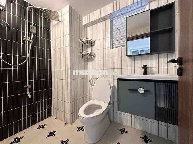 Cho thuê Phòng có Gác ngay Nguyễn Văn Cừ Q5