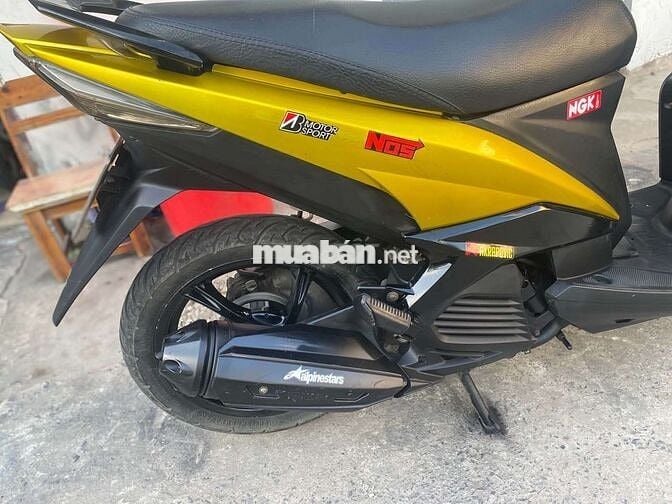 Yamaha Luvias FI Vàng Xăng