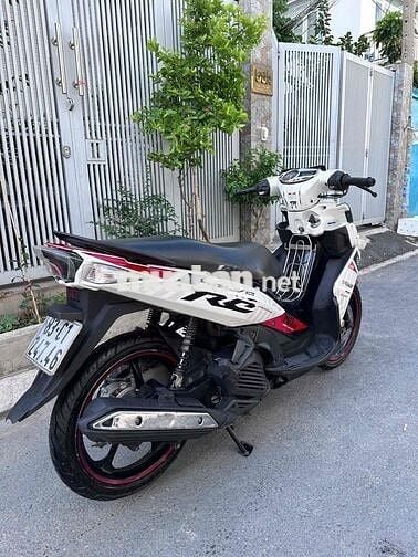 Yamaha Nouvo 6 Fi Trắng đỏ
