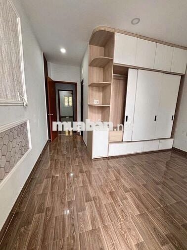 CHO THUÊ NHÀ 3 LẦU ĐẸP HẺM THÔNG PHƯỜNG HIỆP THÀNH QUẬN 12