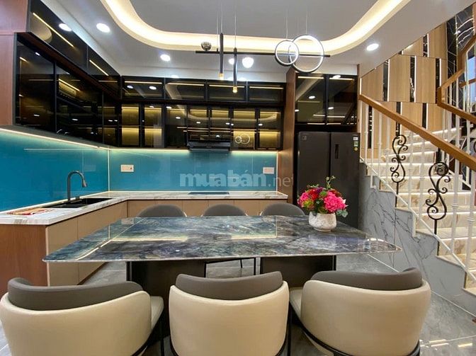 Nhà Phố 4 tầng hẻm 5m đường Phan Văn Hớn Quận 12, Chỉ 7.5 Tỷ