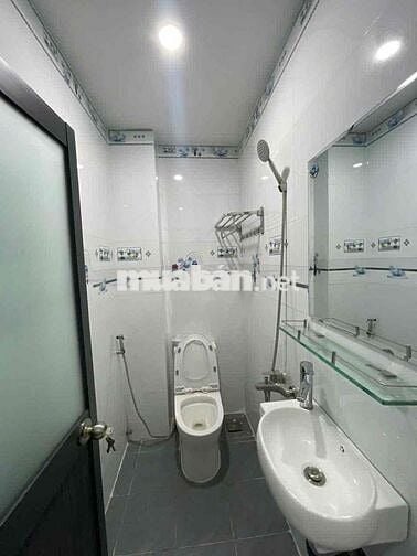 HXH 3pn3wc 56m2 hẻm trần thái tông P15