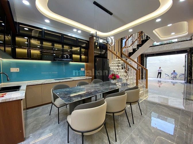 Nhà Phố 4 tầng hẻm 5m đường Phan Văn Hớn Quận 12, Chỉ 7.5 Tỷ