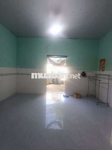 Nhà thuê 4,5*9 cấp 4 Đường 6a . Ấp 6 vĩnh lộc b bình chánh