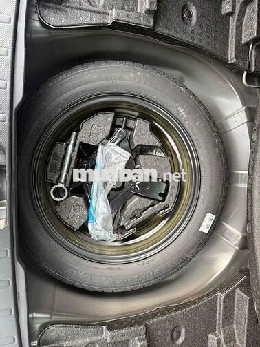 Subaru Forester 2024 2.0 iS EyeSight 7000 km Đen