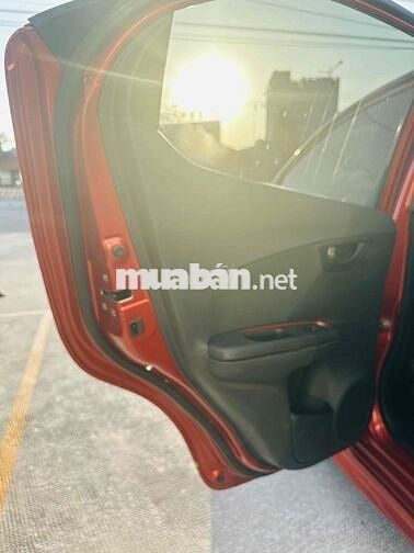 Honda Brio. Chủ xe đi quá giữ gìn. Xe mới như 30k✅