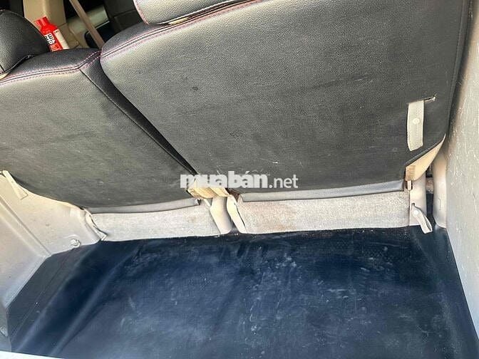 Mitsubishi Grandis 2005 Xám 7 chỗ