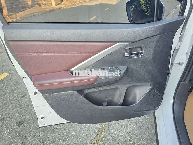 Mitsubishi Xpander Cross 2026 Cao cấp Trắng