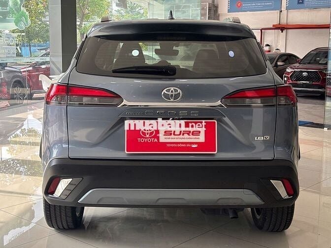 Corolla Cross 1.8V 2022 - Còn Giảm - HT Bank 70%