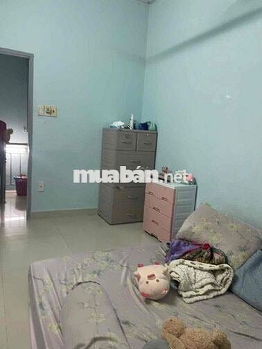 Nhà bán 2 tầng (3m x 11m) công nhận 56m2 gần đại học công thương