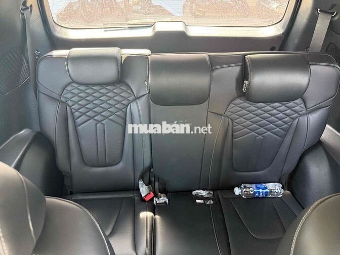 Hyundai Custin 2023 2.0 Turbo Trắng xe lái thử
