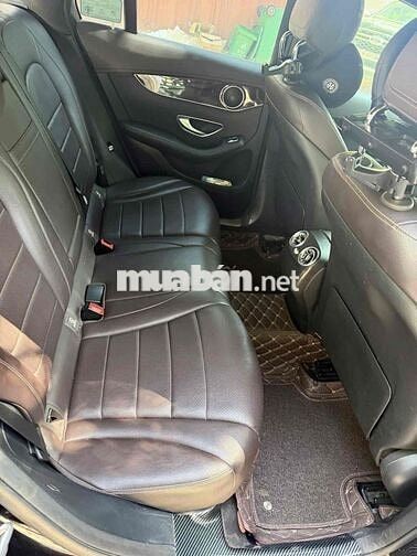 Mercedes-Benz GLC200 2018 Đen 7 vạn mile