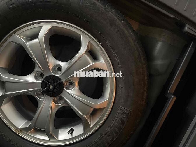 bán hyundai tucson,đời 2009, 2 cầu ,số tự động.