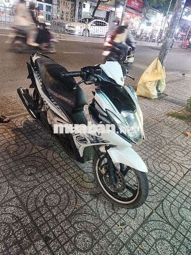 Yamaha nouvo 5 Trắng đen FI