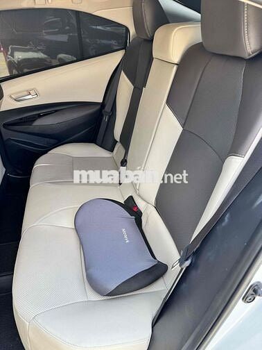 Toyota Altis 1.8V 2025 Trắng 14.000 Km