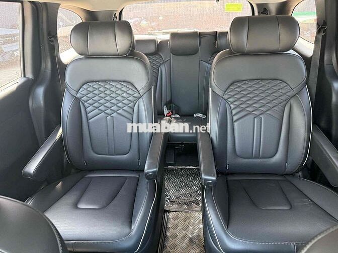 Hyundai Custin 2023 2.0 Turbo Trắng xe lái thử