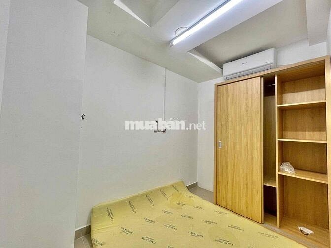 BAN CÔNG 2PN+1PK NGAY THỐNG NHẤT