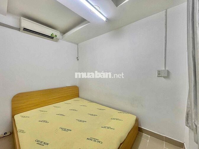 BAN CÔNG 2PN+1PK NGAY THỐNG NHẤT